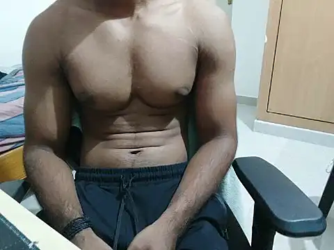 kratosTheHunk online show from 05-15-26, 07:37