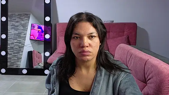 Snapshot of ashley-midnight chatting on 03-12-26, 12:50 ashley-midnight online show from 03-12-26, 12:50