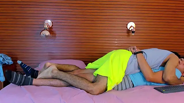 peakk twiinns online show from 03-12-26, 11:49