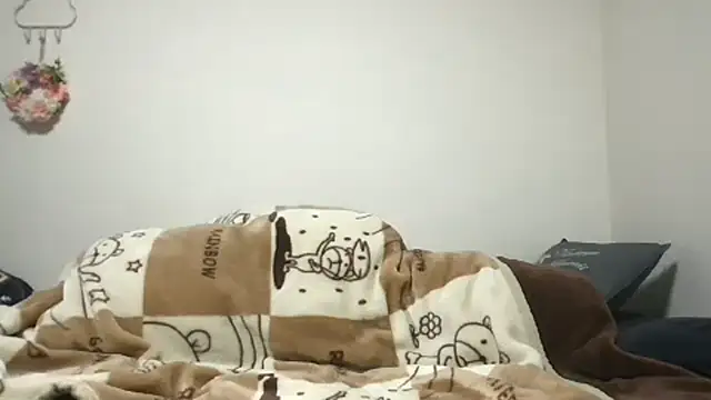 Snapshot of aiharu-n chatting on 03-13-26, 05:52 aiharu-n online show from 03-13-26, 05:52