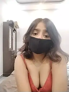 Ishaa 22 online show from 06-26-26, 11:03