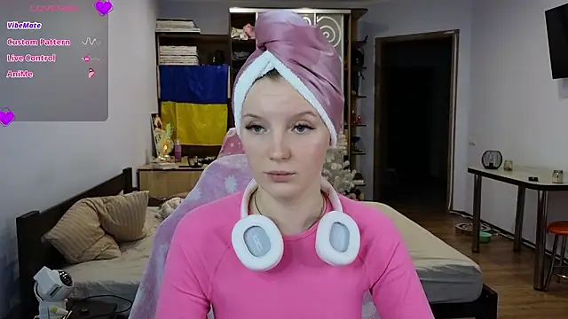 Snapshot of Mary_Blu chatting on 01-19-26, 02:10 Mary Blu online show from 01-19-26, 02:10