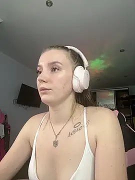 Snapshot of Mary_Blu chatting on 01-31-26, 07:11 Mary Blu online show from 01-31-26, 07:11