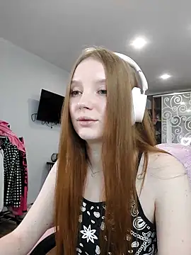 Snapshot of Mary_Blu chatting on 02-20-26, 04:07 Mary Blu online show from 02-20-26, 04:07