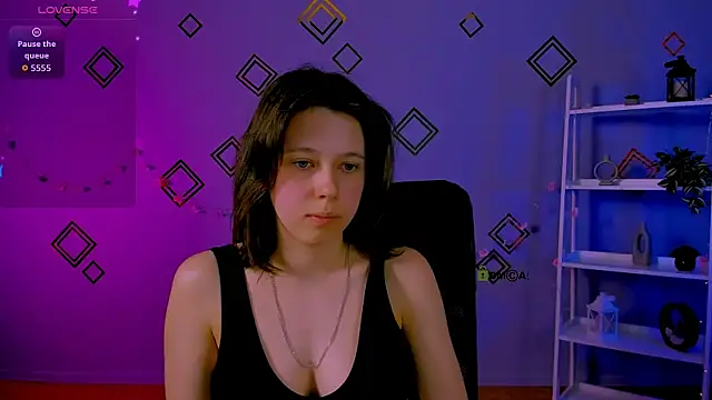 aria wild  online show from 04-19-26, 07:05