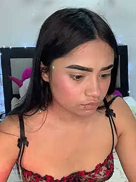 Snapshot of angiee_bunny chatting on 03-04-26, 02:39 angiee bunny online show from 03-04-26, 02:39