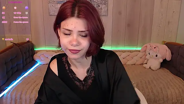 Snapshot of llittle-peachh chatting on 04-30-26, 03:18 llittle-peachh online show from 04-30-26, 03:18