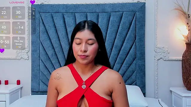 Leandra-Johnson online show from 04-13-26, 01:38