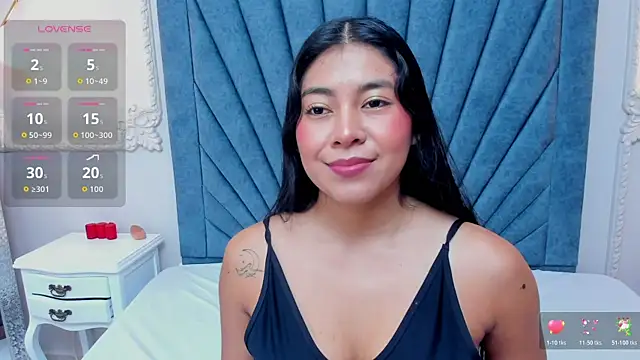 Leandra-Johnson online show from 05-26-26, 01:29