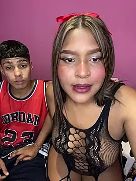 Snapshot of albenohe chatting on 03-04-26, 02:17 albenohe online show from 03-04-26, 02:17