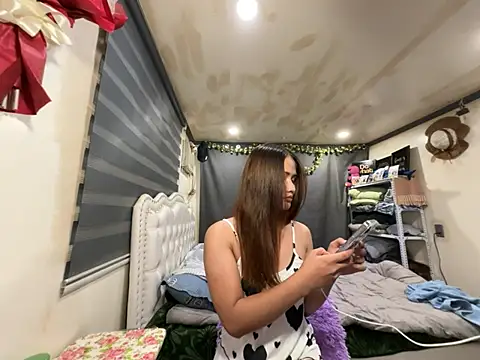 Snapshot of IndebtedAntidote chatting on 03-14-26, 09:48 IndebtedAntidote online show from 03-14-26, 09:48