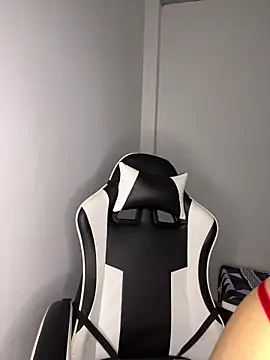 Snapshot of Valeria_Cherry9 chatting on 03-10-26, 02:22 Valeria Cherry9 online show from 03-10-26, 02:22