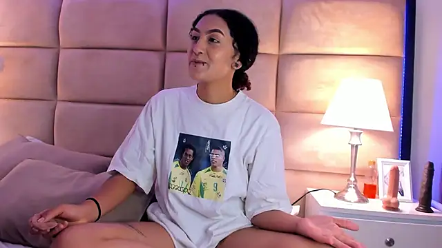 EllaEvanzz online show from 04-04-26, 10:29