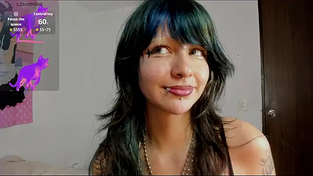 Snapshot of Angel__Dreams chatting on 05-12-26, 03:36 Angel Dreams online show from 05-12-26, 03:36