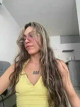 Snapshot of SweetCherry__ chatting on 07-17-26, 11:09 SweetCherry online show from 07-17-26, 11:09