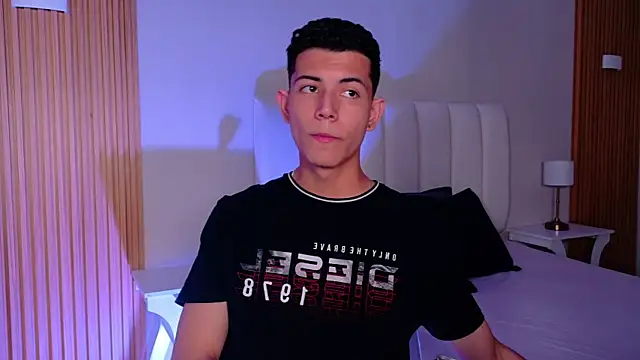 nicocrown online show from 04-01-26, 07:55