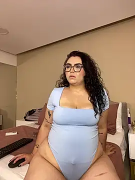 AlmaraRouge online show from 05-22-26, 08:03