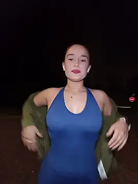 Snapshot of isabella_ferrer99 chatting on 05-29-26, 04:54 isabella ferrer99 online show from 05-29-26, 04:54