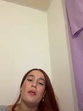 Snapshot of isabella_ferrer99 chatting on 06-25-26, 12:21 isabella ferrer99 online show from 06-25-26, 12:21