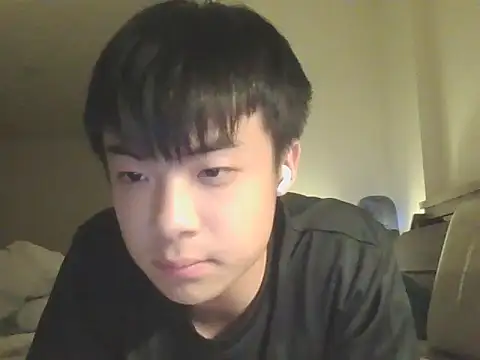 Snapshot of ovo0810 chatting on 03-22-26, 12:41 ovo0810 online show from 03-22-26, 12:41
