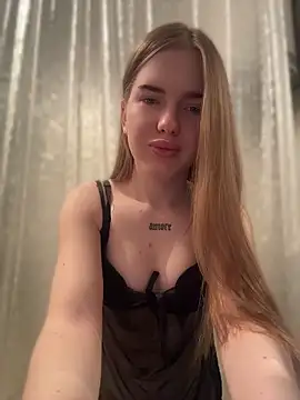 KayShaw online show from 04-22-26, 04:19