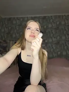 KayShaw online show from 04-24-26, 06:05