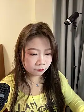 Snapshot of Bell_26 chatting on 03-09-26, 07:34 Bell 26 online show from 03-09-26, 07:34