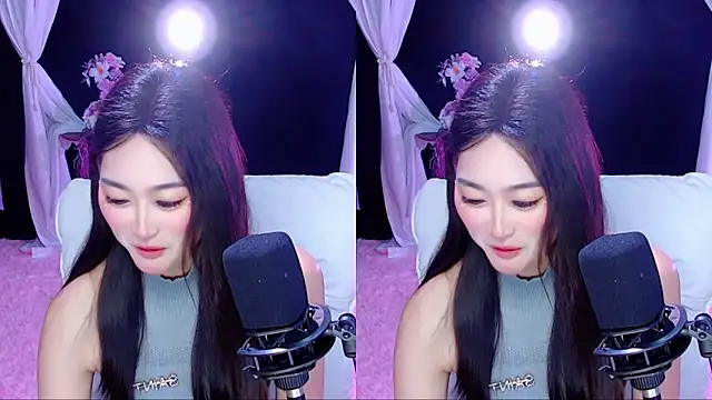 Snapshot of Tili-668 chatting on 03-15-26, 02:06 Tili-668 online show from 03-15-26, 02:06