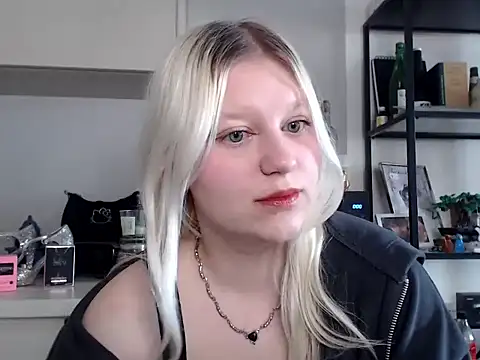 LenaSecret19 online show from 03-25-26, 06:30