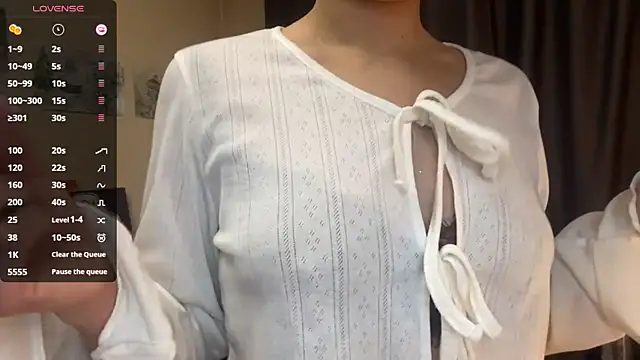 Selena blom online show from 04-12-26, 11:37