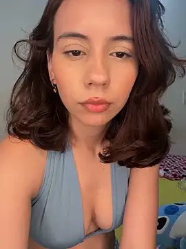 Nicole Cute04 online show from 03-28-26, 04:45