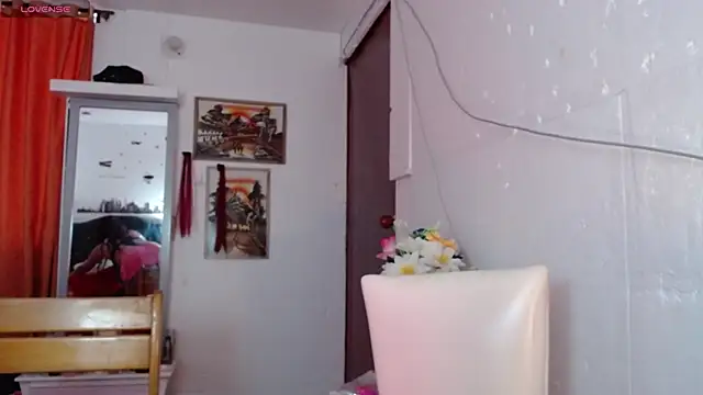 jenniferkarsong online show from 04-06-26, 09:49