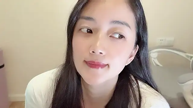 jinxiyao01 online show from 06-02-26, 08:38