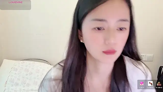 jinxiyao01 online show from 08-04-26, 02:48