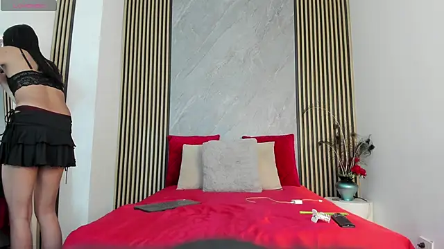 SelenneAndApollo online show from 04-17-26, 10:18