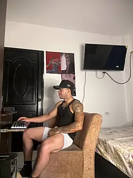 Kenny romano online show from 04-21-26, 07:14