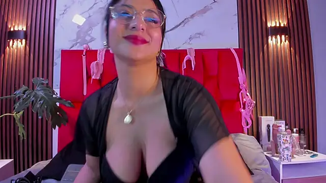 Dianna-Rosse online show from 05-11-26, 04:15