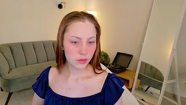 Snapshot of I_m_Regina chatting on 07-20-26, 05:55 I m Regina online show from 07-20-26, 05:55