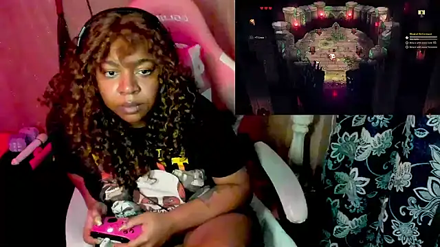 Goddess MercedesRedd online show from 04-24-26, 01:24