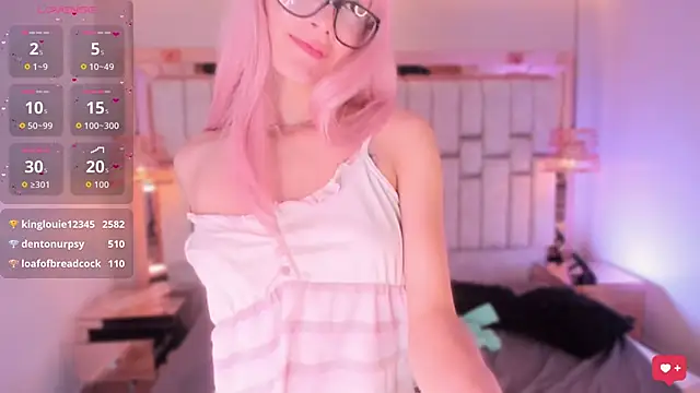 Snapshot of FoxxxyPink chatting on 06-11-26, 02:53 FoxxxyPink online show from 06-11-26, 02:53