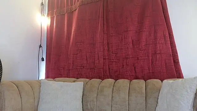 ahnaysexx online show from 04-13-26, 07:08