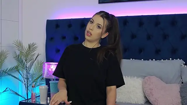 VenusSinclairr online show from 04-17-26, 11:41