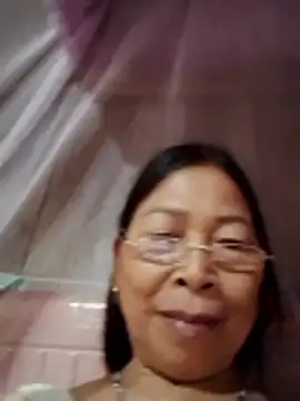 Snapshot of Sky-rain98 chatting on 03-12-26, 08:15 Sky-rain98 online show from 03-12-26, 08:15