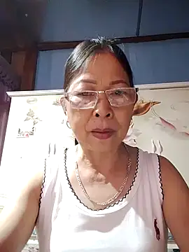 Snapshot of Sky-rain98 chatting on 07-23-26, 05:33 Sky-rain98 online show from 07-23-26, 05:33