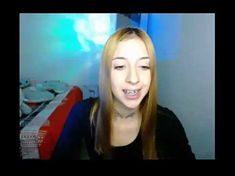 Snapshot of Mitchell_03 chatting on 03-13-26, 03:35 Mitchell 03 online show from 03-13-26, 03:35