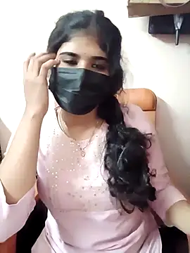 Snapshot of Sunitha28 chatting on 05-13-26, 02:25 Sunitha28 online show from 05-13-26, 02:25