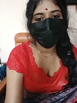 Snapshot of Sunitha28 chatting on 06-01-26, 06:48 Sunitha28 online show from 06-01-26, 06:48