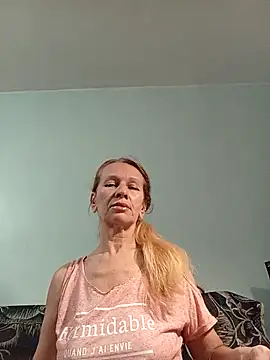 ViktoriaSexi1 online show from 03-17-26, 06:44