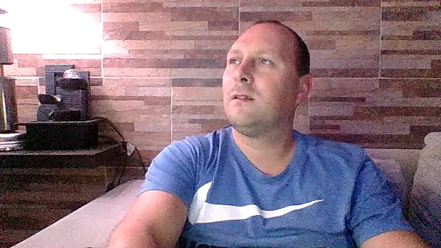 lustonfan online show from 04-15-26, 01:56