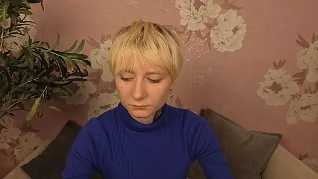 Snapshot of AudreaGaribai chatting on 03-05-26, 08:32 AudreaGaribai online show from 03-05-26, 08:32